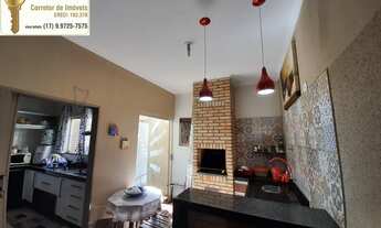 Imagem 3: Casa á venda com 3 dormitórios (sendo 1 suíte), espaço gourmet com churrasqueira e 1 vaga