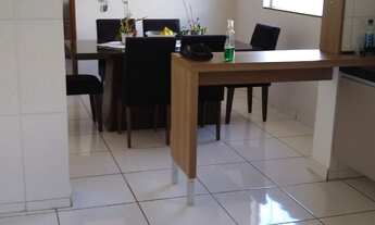 Imagem: Casa á venda com 2 dormitórios (sendo