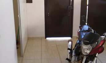 Imagem 3: Casa á venda com 2 dormitórios (sendo 1 suíte), 1 vaga coberta e amplo quintal no bairro S