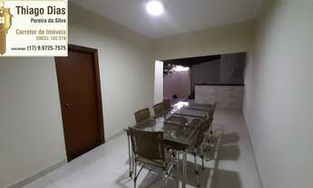 Imagem 6: Casa a venda com 3 dormitórios (sendo 1 suíte), 2 vagas cobertas, varanda com churrasqueir