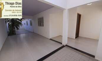 Imagem 2: Casa à venda com 3 dormitórios (sendo 1 suíte), 2 vagas no bairro Vila Paes na cidade de V