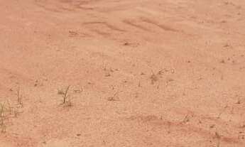 Imagem: Terreno á venda de 300 m² com parcelas