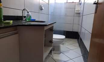 Imagem 5: Casa a venda com 4 dormitórios (sendo 1 suíte), 1 vaga coberta no bairro Chácara Aviação n