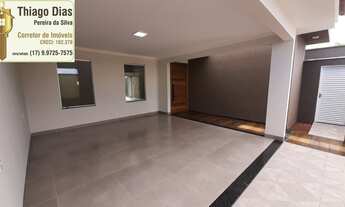 Imagem 2: Casa nova e moderna á venda com 3 dormitórios, 3 banheiros, cozinha gourmet com churrasque