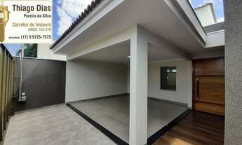 Imagem 5: Casa nova e moderna á venda com 3 dormitórios, 3 banheiros, cozinha gourmet com churrasque