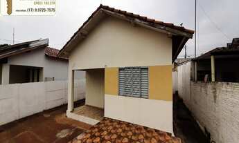 Imagem 2: Casa á venda com 2 dormitórios no bairro Pozzobon na cidade de Votuporanga/SP