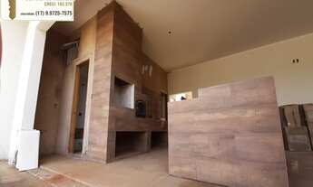 Imagem 1: Casa ampla á venda com 3 suítes e ampla área de lazer com churrasqueira, forno e fogão á l