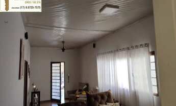 Imagem 4: Casa á venda com 3 dormitórios e edícula com 1 dormitório no bairro Vila América na cidade