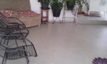 Imagem: Casa á venda com 3 dormitórios (sendo