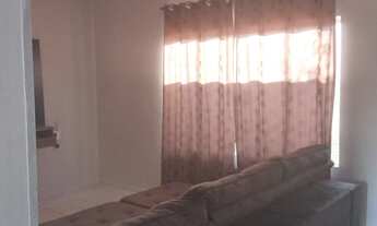 Imagem 2: Casa á venda com 2 dormitórios (sendo 1 suíte), 2 vagas, quintal amplo, no bairro Jardim d