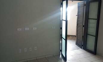 Imagem 7: Sobrado á venda com 3 dormitórios, 2 vagas, churrasqueira em ótima localização na cidade d