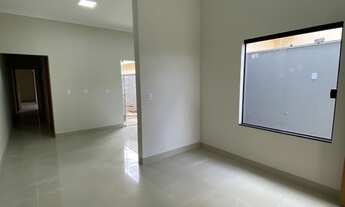 Imagem 3: Casa nova e moderna á venda com 2 dormitórios (sendo 1 suíte), 4 vagas, quintal no bairro