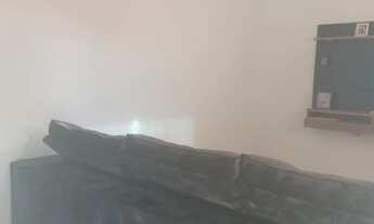 Imagem 4: Casa á venda com 2 dormitórios (sendo 1 suíte), 2 vagas, quintal amplo, no bairro Jardim d