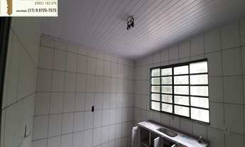 Imagem 5: Casa á venda com 2 dormitórios e amplo quintal no bairro Parque Guarani na cidade de Votup