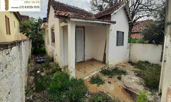 Imagem 4: Casa á venda com amplo terreno no bairro Higienópolis na cidade de Catanduva/SP