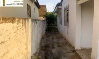 Imagem 7: Casa á venda com amplo terreno no bairro Higienópolis na cidade de Catanduva/SP