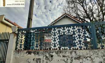 Imagem 2: Casa á venda com amplo terreno no bairro Higienópolis na cidade de Catanduva/SP