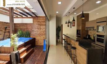 Imagem: Casa / sobrado moderna alto padrão á venda