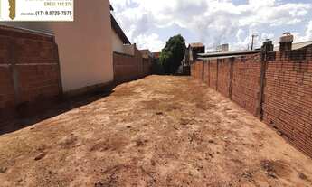 Imagem: Terreno amplo á venda com 300 m² no bairro