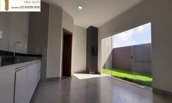 Imagem 6: Casa nova e moderna á venda com 3 dormitórios (1 suíte), cozinha gourmet com churrasqueira