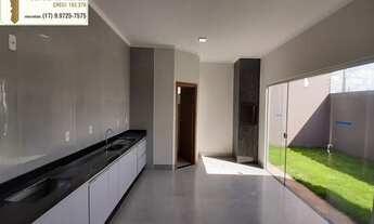 Imagem 5: Casa nova e moderna á venda com 3 dormitórios (1 suíte), cozinha gourmet com churrasqueira