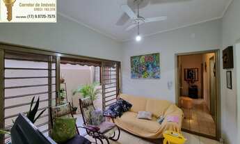 Imagem 3: Casa á venda com 5 dormitórios (sendo 1 edícula) amplo terreno no bairro Jardim Bom Clima