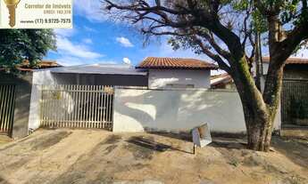 Imagem: Casa á venda no bairro Conjunto Habitacional