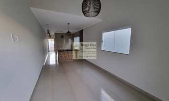 Imagem 4: Casa moderna á venda com 1 dormitório, 2 vagas, quintal no bairro Jardim Marin na cidade d