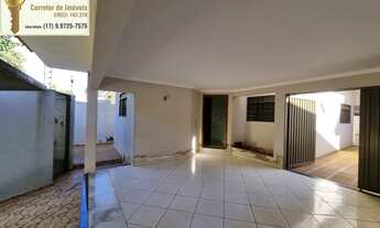 Imagem: Casa á venda com 3 dormitórios (sendo