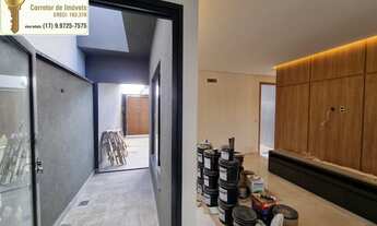 Imagem 5: Casa nova e moderna á venda com 3 dormitórios (sendo 1 suíte), churrasqueira, 2 vagas no b