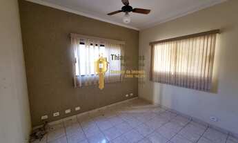 Imagem 5: Casa á venda com 4 dormitórios (sendo 1 suíte com hidro), piscina, varanda com churrasquei