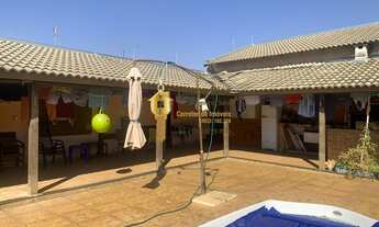 Imagem 7: Casa á venda com piscina, churrasqueira, 3 dormitórios (sendo 1 suíte com closet) no bairr