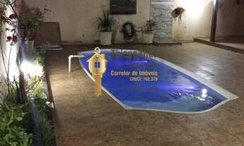 Imagem: Casa á venda com piscina, churrasqueira