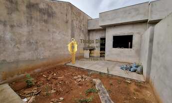 Imagem 4: Casa nova e moderna á venda com 3 dormitórios em fase final de construção no bairro Jardim