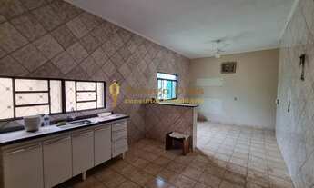 Imagem: Casa á venda com edícula no total de 4