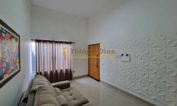 Imagem 3: Casa á venda com 2 dormitórios, 2 vagas cobertas, quintal, 2 banheiros no bairro Jardim It