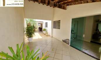 Imagem 2: Casa á venda com 3 dormitórios (sendo 1 suíte), varanda com churrasqueira no bairro Reside