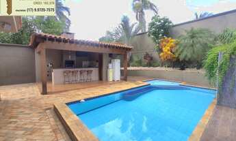 Imagem 4: Casa alto padrão com piscina, quiosque com churrasqueira, 5 vagas, 3 banheiros á venda no