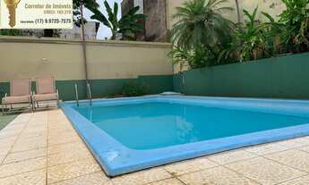 Imagem 2: Casa ampla á venda com 6 dormitórios (sendo 3 suítes), piscina, quiosque com churrasqueira