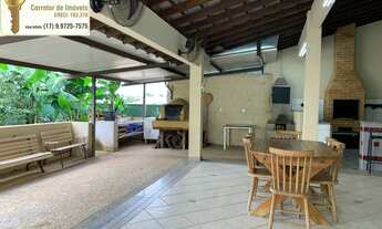 Imagem 5: Casa ampla á venda com 6 dormitórios (sendo 3 suítes), piscina, quiosque com churrasqueira