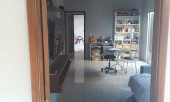 Imagem 2: Casa á venda com 3 dormitórios (sendo 1 suíte), 2 vagas, espaço gourmet com churrasqueira