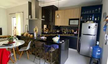 Imagem 5: Casa moderna á venda com 2 dormitórios (sendo 1 suíte), churrasqueira, 2 vagas, no bairro