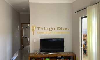 Imagem 2: Casa moderna á venda com 2 dormitórios (sendo 1 suíte), churrasqueira, 2 vagas, no bairro