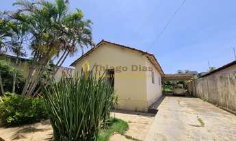 Imagem 1: Casa á venda com 2 dormitórios, amplo quintal no bairro Pozzobon na cidade de Votuporanga