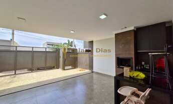 Imagem: Casa a venda com 3 dormitórios (sendo 1