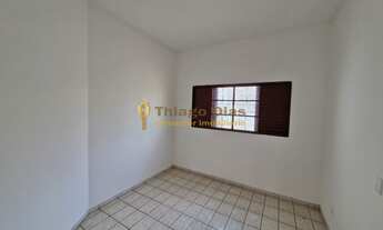 Imagem 7: Casa ampla á venda com 3 dormitórios (sendo 1 suíte) 4 vagas, quintal amplo em ótima local