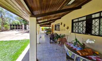 Imagem 5: Chácara ampla á venda com 2 casas, piscina, varanda com churrasqueira, pomar e lazer no ba