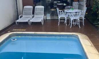 Imagem: Imóvel de alto padrão à venda em condomínio