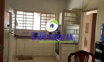 Imagem 6: Imperdível oportunidade de compra: Casa com 3 quartos e 243m² na Vila Redentora, São José