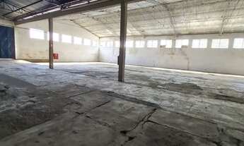 Imagem 6: BAIRRO SINIBALDE prédio/edifício inteiro para alugar 2 banheiros, entrada para caminhão